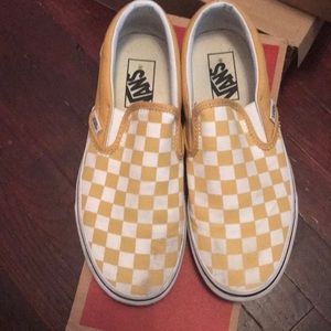 Classic slip on white & yellow